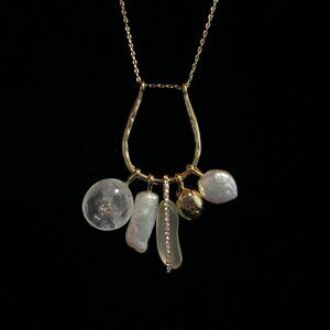 Stella & Dot Gold and Pearl Necklace